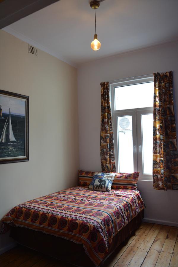 Albergue Urban Hive Backpackers Ciudad del Cabo Exterior foto